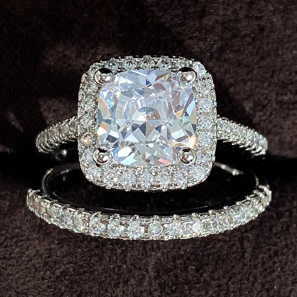 Комплект женских колец Huitan