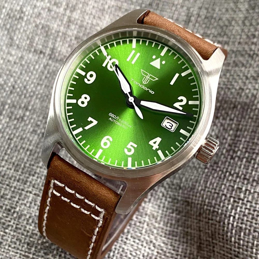200M Pilot Steel Diver Automatic Watch Men Japan NH35 Movt 39mm Wristwatch Sunburst Green Luminous Hand Leather Band DIY lOGO