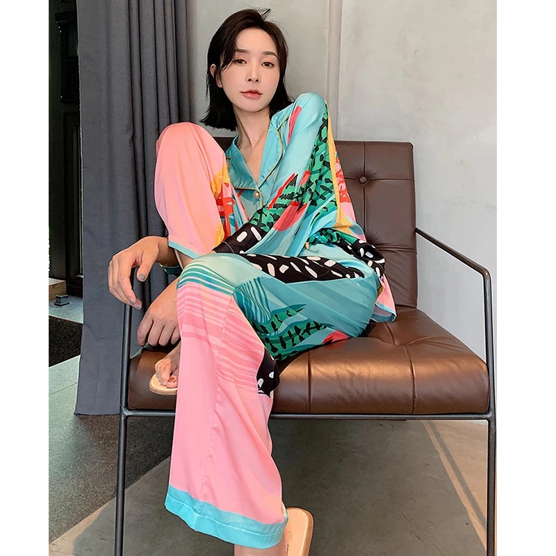 Sleep Pants Printed Silk Pajama Set for Women: Stylish Sleepwear for Spring and Summer Sleep Pants Printed Silk Pajama Set for Women: Stylish Sleepwear for Spring and Summer