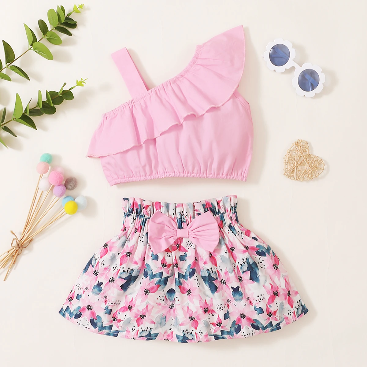 

Summer New Born Baby Girl Clothes Set Pink Ruffled Sleeveless Top Floral Print Bow Skirt Infant Fashion Clothes Suit
