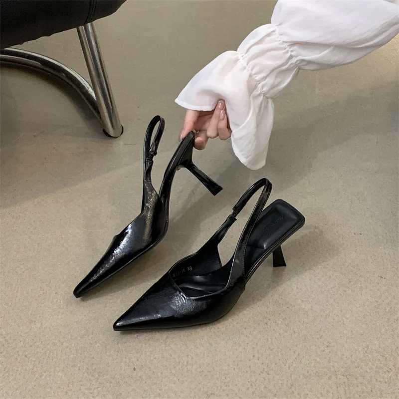 Черные туфли на каблуке 2024 туфли-лодочки с острым носком женские сандалии