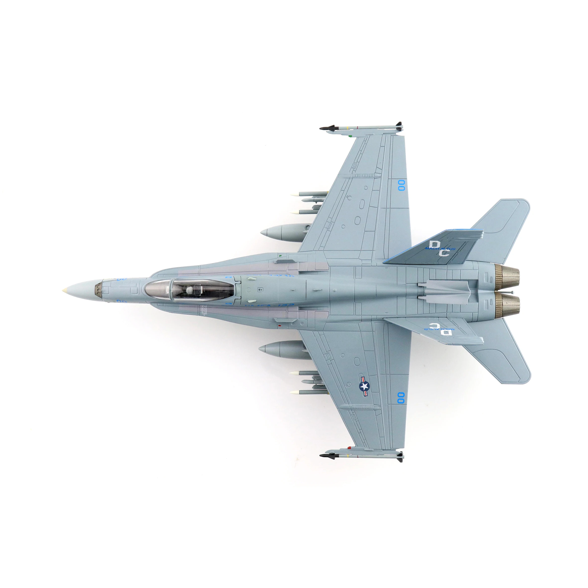Коллекционная модель 1/72 HA3579 F/A-18C Hornet Fighter 164270 VMFA-122 Crusaders Iwakuni AB май 2016 года из