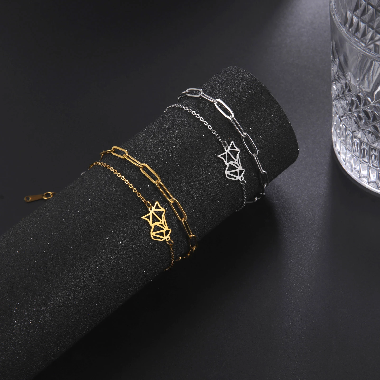 

Stainless Steel Animal Pendant Bracelets Trendy Hollow Women's Bracelets Jewelry Birthday Gifts