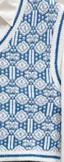 

Женский винтажный жаккардовый свитер контрастных цветов с V-образным вырезом и вышивкой