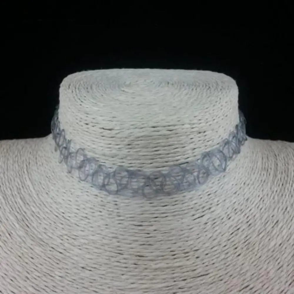 Ожерелье-чокер с татуировкой