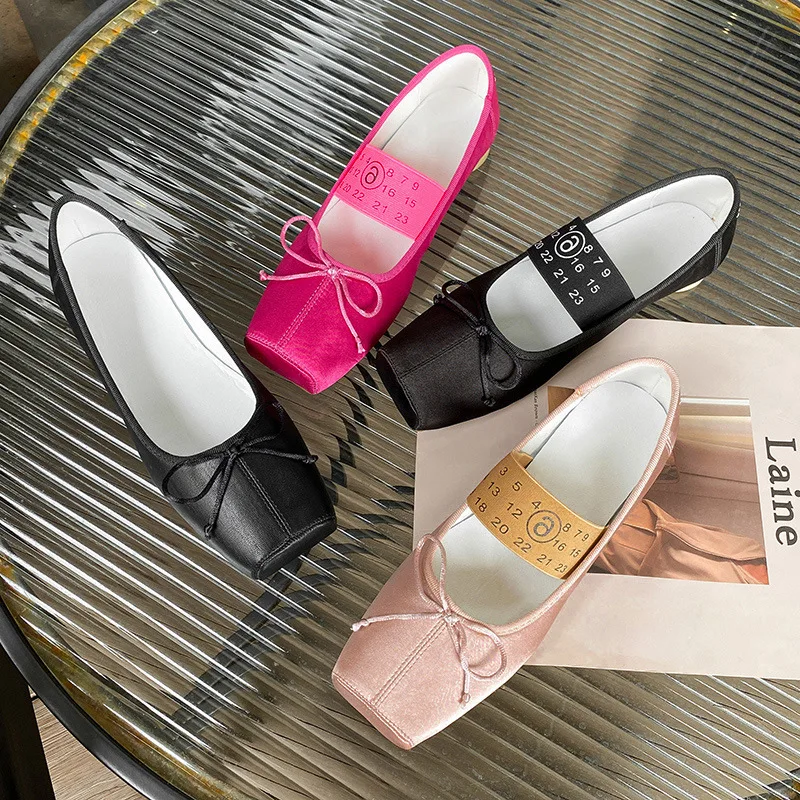 

Square toe ballet shoes, low heeled bow tie, shallow cut flat bottom, Mary Jane single shoe, female