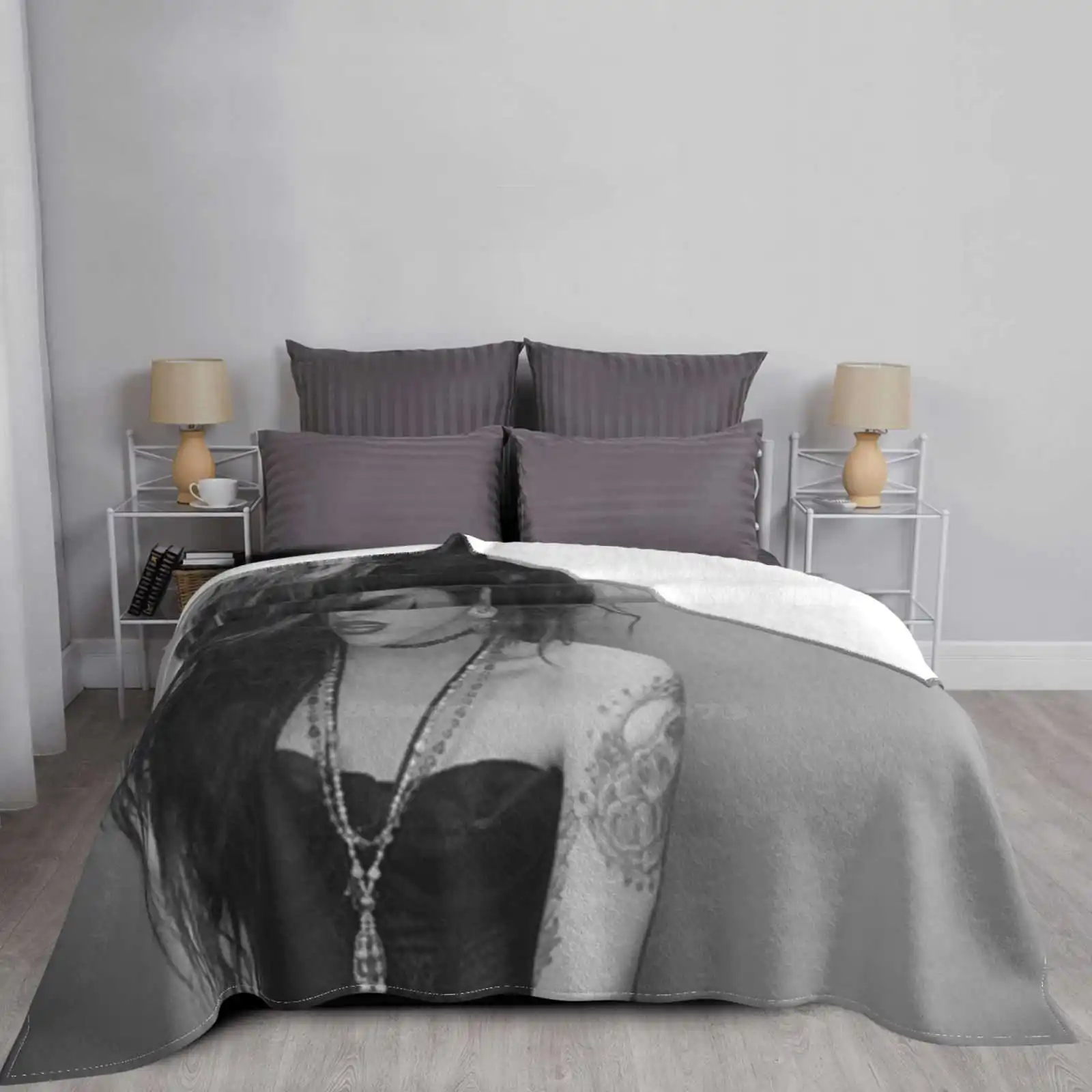 Adore Delano B&ampW Новое продаваемое фланелевое мягкое одеяло с индивидуальным принтом