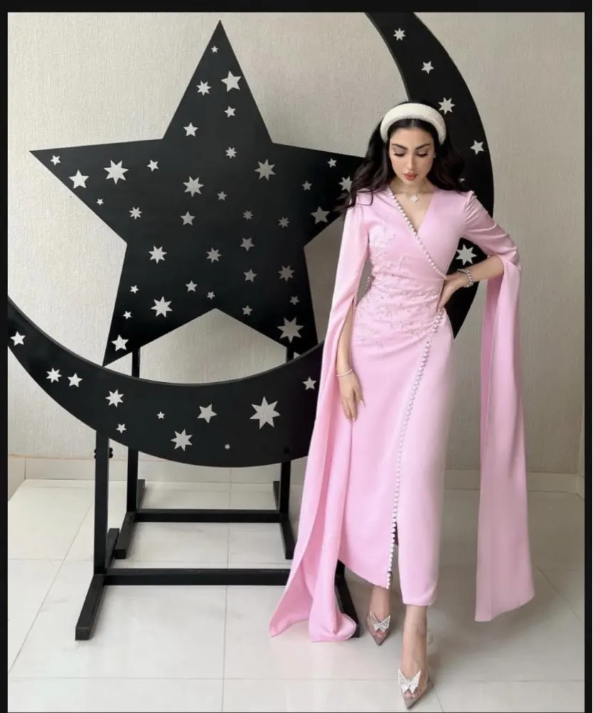 

Katerina Vintage Baby Pink Evening Dresses Long Sleeves Embroidery Split Arabic Dubai Formal Party Prom Dress Robe De Soiree