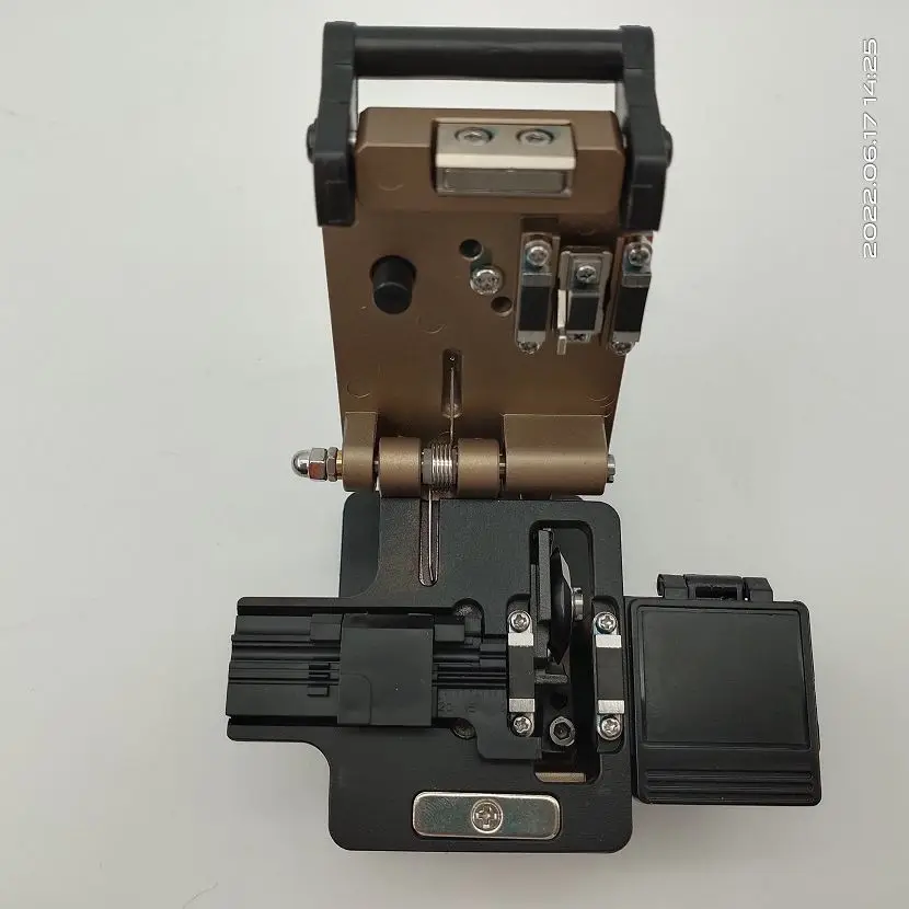 2022  Top Precision Optical Fiber Cleaver FTTT Fiber Optic Knife Tools Cutter High Precision Cleaver