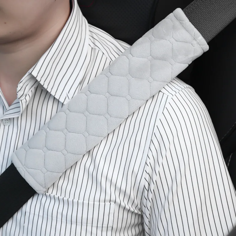 

Universal Car Seat Belt Cover Adjustable Plush Car Safety Belt Cover Shoulder Pad for Kids Adults Car Interior Accessories