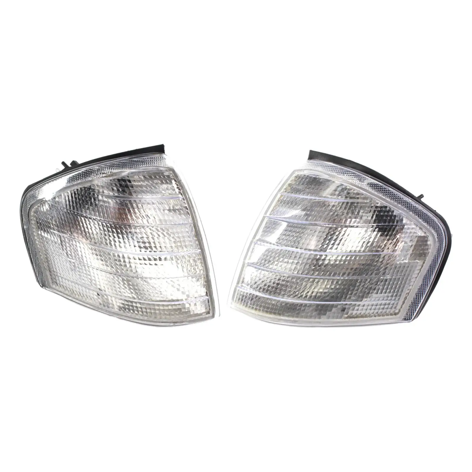 

Светильник 2028261243 подходит для автомобилей класса C W202