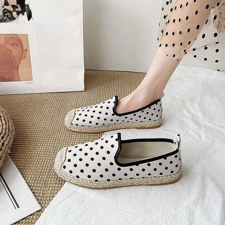 

2022 New Fashion Cloth Espadrilles Fashion Women's Flat Shoes Embroidery Shoes Pumps Spring Summer Loafers Flat Shoes