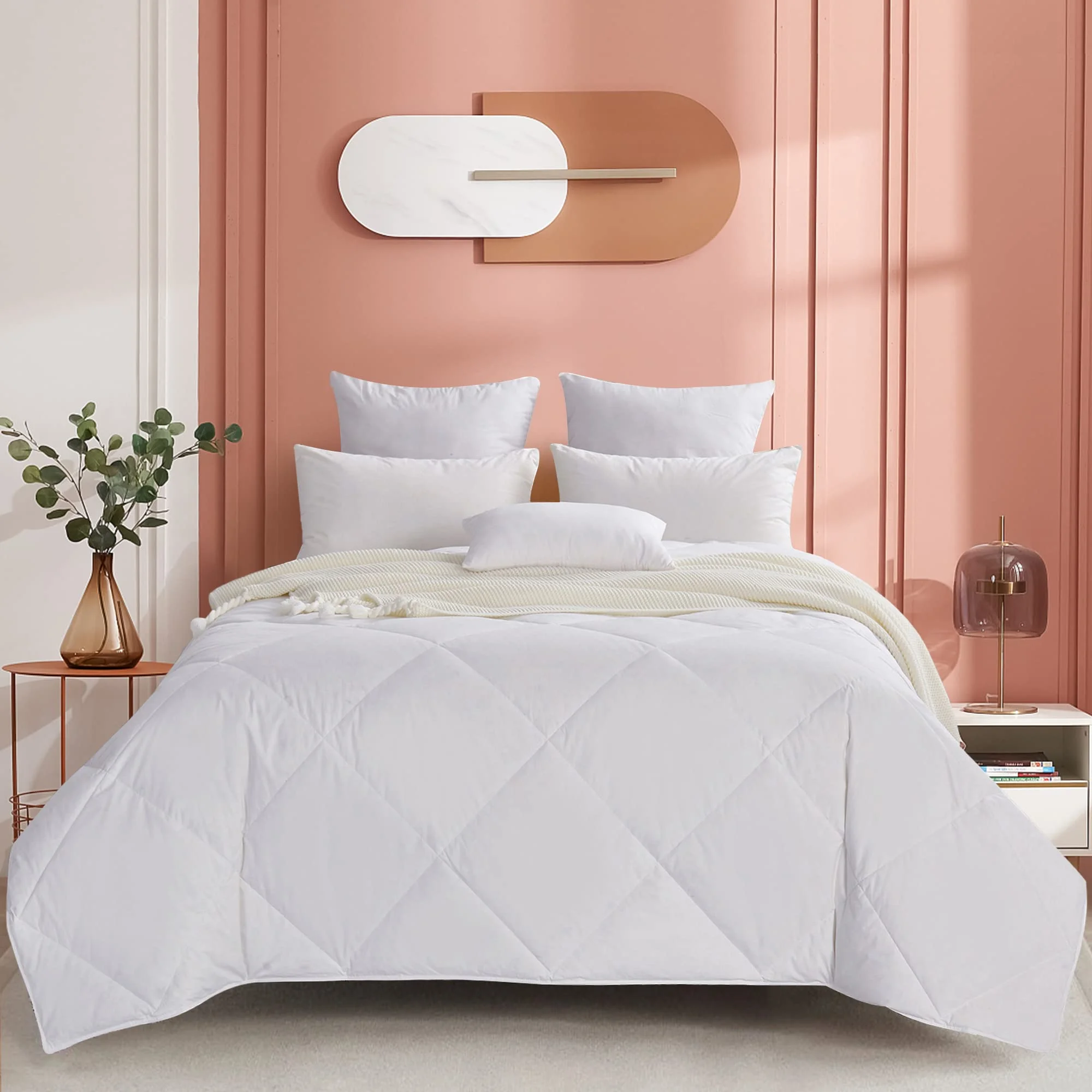 

Deodar Down and Feather Lightweight Comforter Duvet Insert for Warm Weather Polyester and Cotton Fabric Cover Quilted Quilt