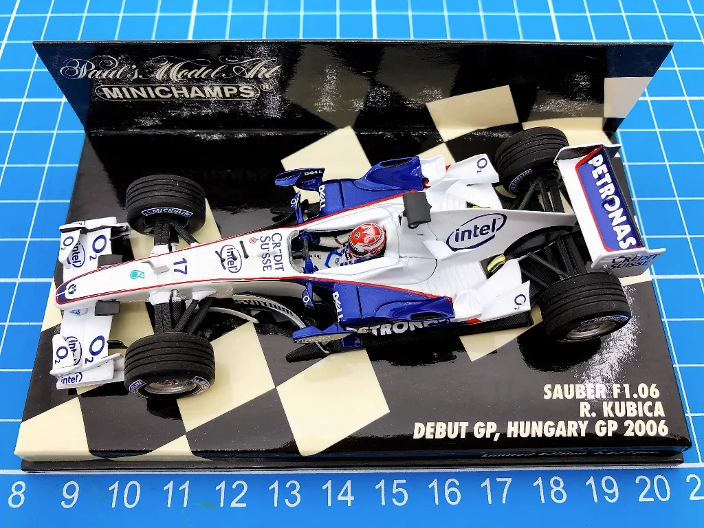 Миниатюрная модель автомобиля Роберт кубика Венгрия масштаб 1:43 F1.06 2006