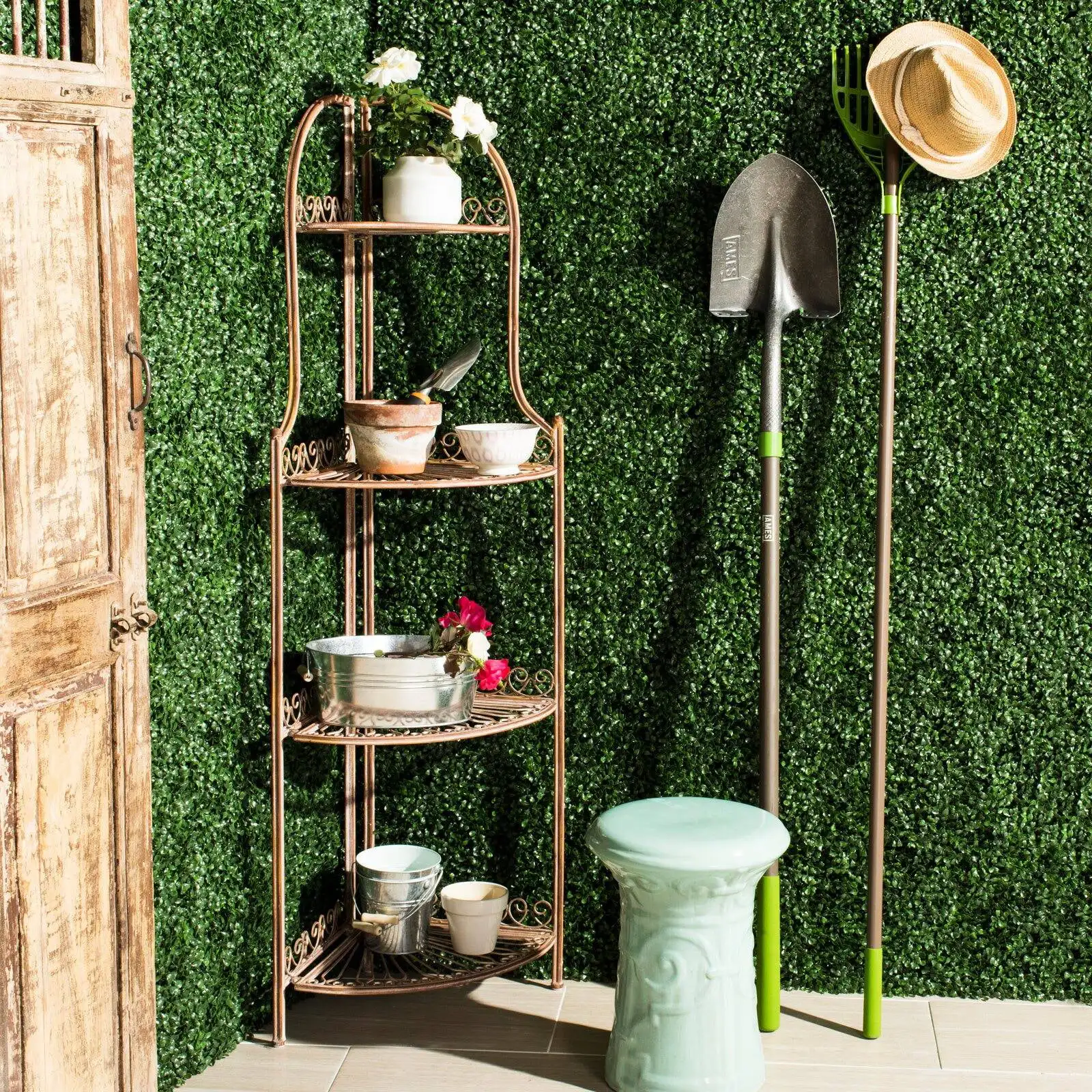 

Indoor/Outdoor Bakers Rack