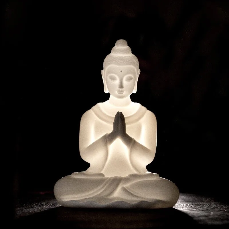 

Керамическая белая фарфоровая статуя Будды Шакьямуни, искусство и ремесла, мастер ручной работы, аксессуары для украшения дома и автомобил...