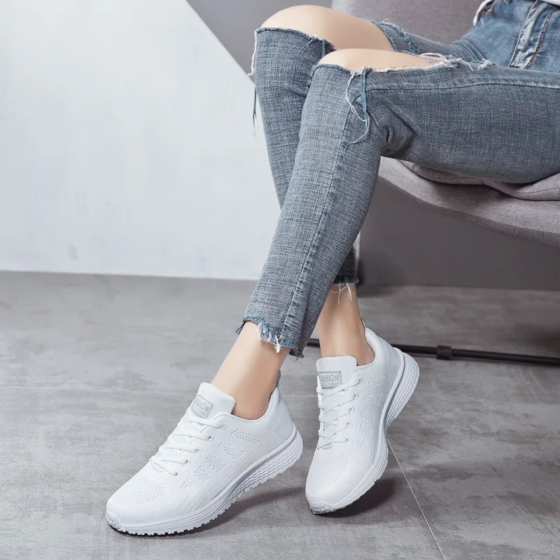 Outdoor Sports Shoes New 2023 Men Running Shoes Breathable Lightweight Sneakers for Women Comfortable Athletic Training Footwear