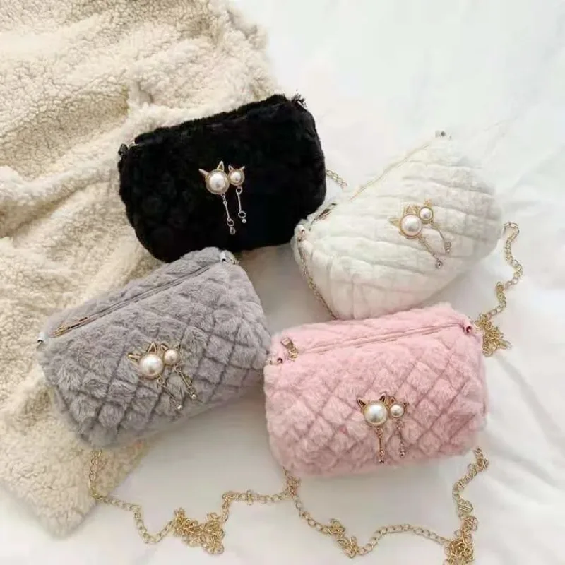 

Женская осенне-зимняя меховая сумка, новая Корейская универсальная плюшевая сумка через плечо с цепочкой