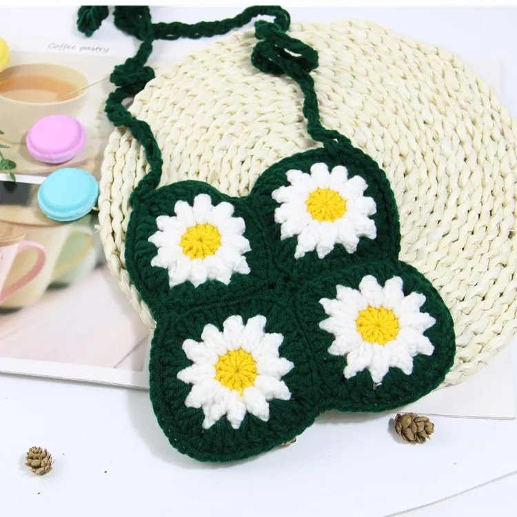 

New Daisy Sun Flower Single-shoulder Oblique Straddle Handheld Literature Zero Wallet Girl Photo Prop