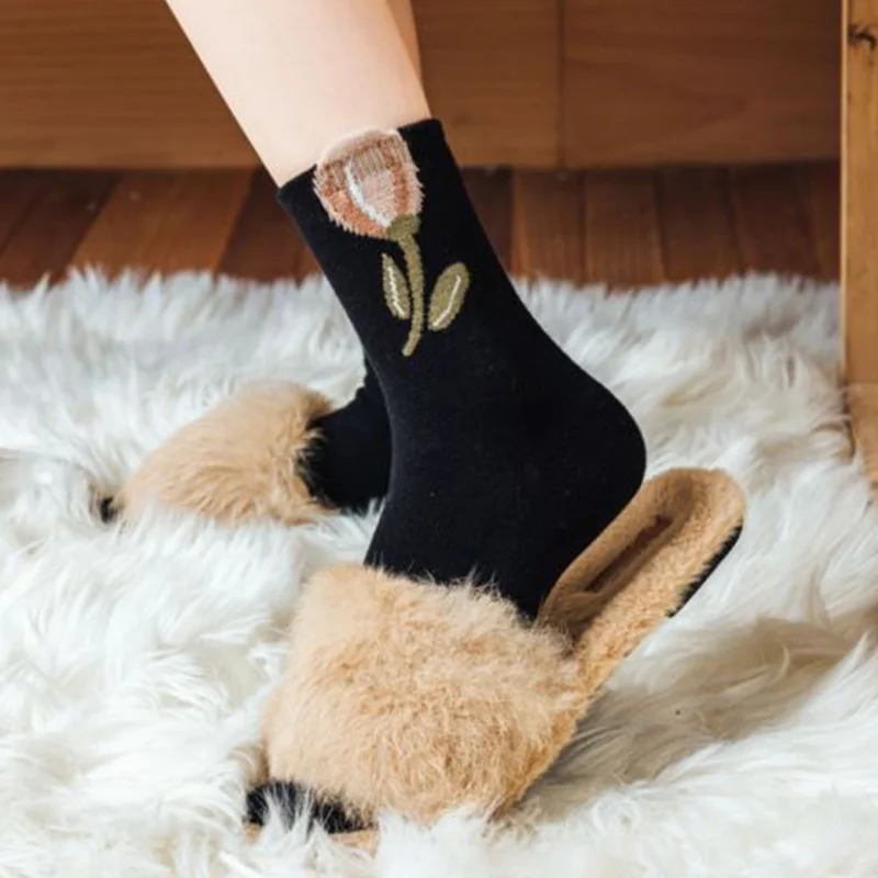 5 Pair Fashion Winter Wool Socks Women Keep Warm Kawaii Print Long Thick Socks Cold Resistance Leg Warmers Cycling Street Style