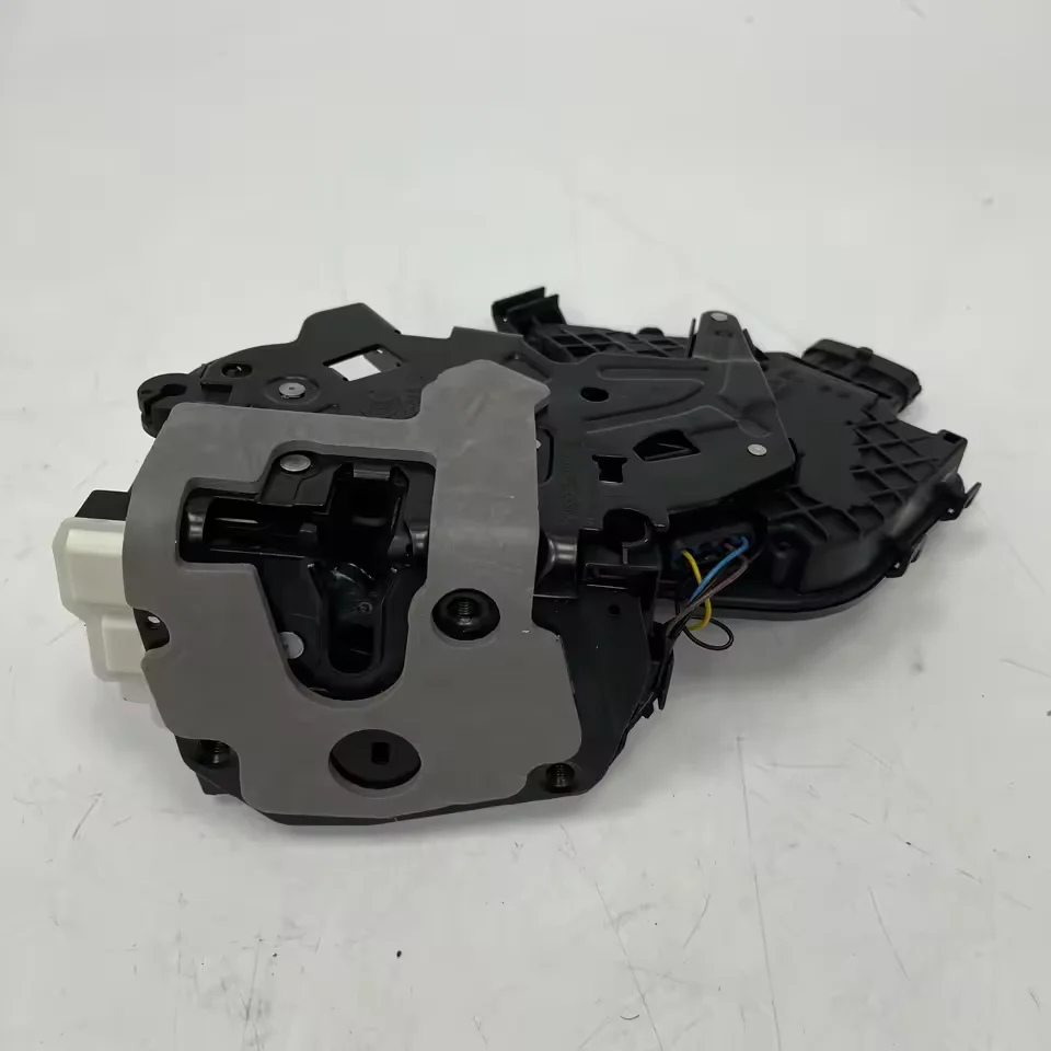 Фото Привод замка левой задней двери LR048263 LR053703 LR064805 LR078748 для Land Rover Range Rover Sport L494 Range Rover Vogue №3