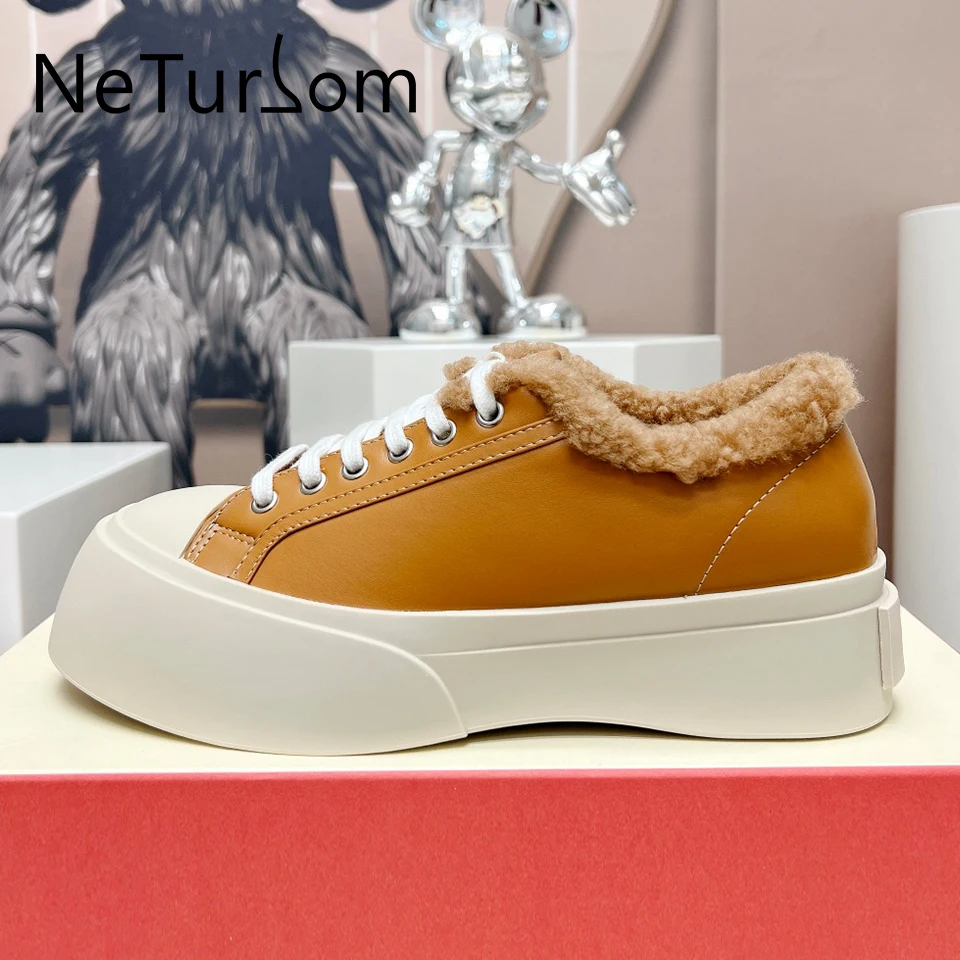 

Женские туфли из натуральной кожи, на толстой шерсти, с большим носком