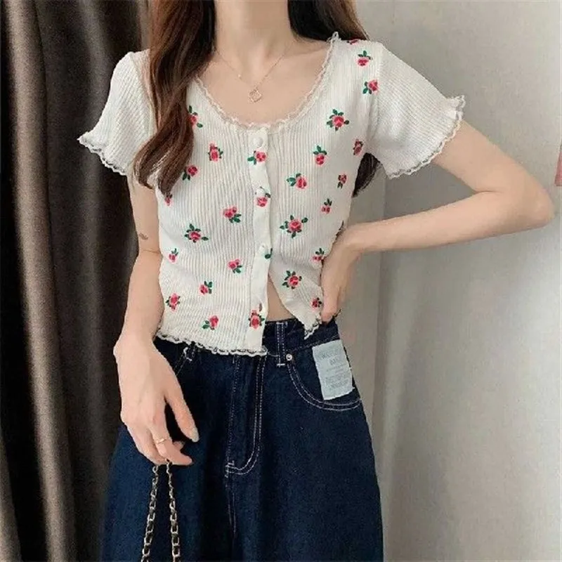 Summer Sweet Retro Floral Short Sleeved Knitted T-shirt