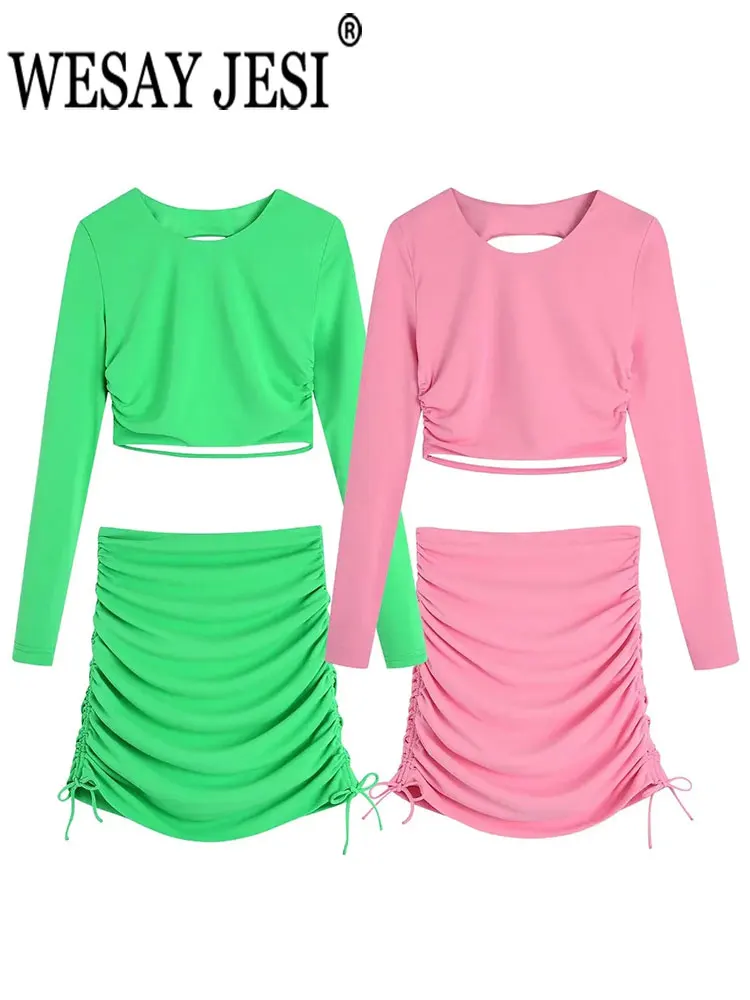 

WESAY JESI 2022 женский короткий костюм с юбкой сексуальный топ с вырезом на пупке + плиссированная юбка на шнуровке розовая Повседневная Уличная ...