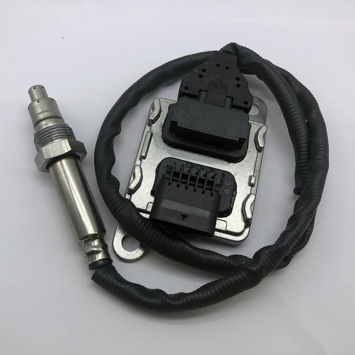 OEM 55512347 Датчик NOx Датчик оксида азота для OPEL ANTARA A 2006-2017 VAUXHALL INSIGNIA Mk II 2017- для системы AdBlue SCR (art.: 3920cf71bfa5c) - 3920cf71bfa5c