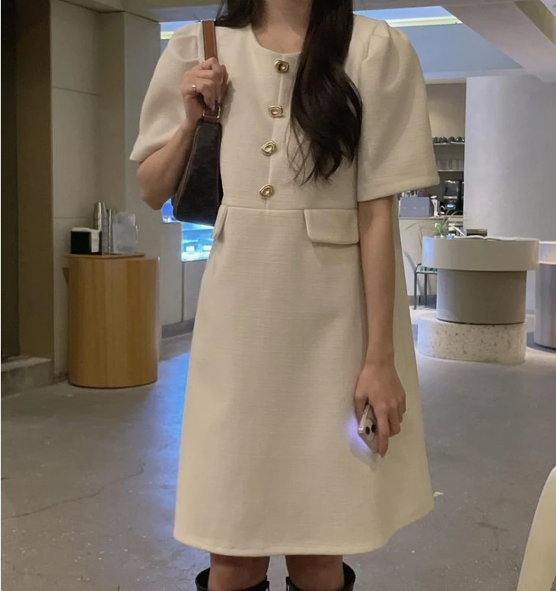 

Women White Black Temperament Small Fragrant Dress O Neck Metal Buttons Loose Casual Ruffle Short Sleeve Sweet Chic Dresses