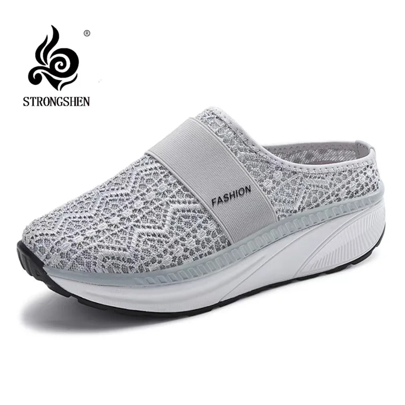 STRONGSHEN Women Shoes Summer New Sandals And Slippers Women's Outer Wear Thick-soled Mother Shoes Llight Baotou Half Slippers