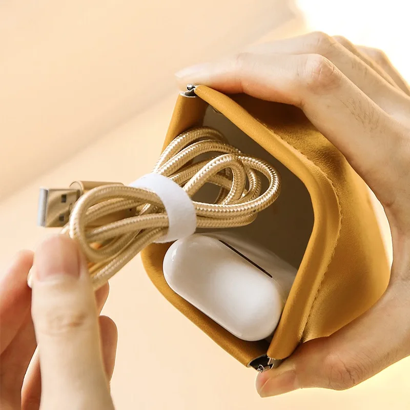 

Unisex PU Leather Portable Purse Small Earphone Bag USB Cable Organizer Holder Automatic Closing Cosmetic Jewelry Storage Bags