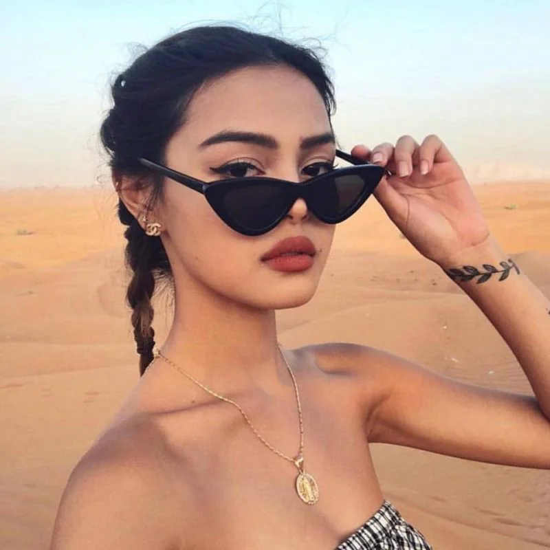 

Vintage Triangle Cat Eye Women Sunglasses Personality PC Frame Resin Lens Travel Eyewear Fishing Glasses Riding Glasses Goggles
