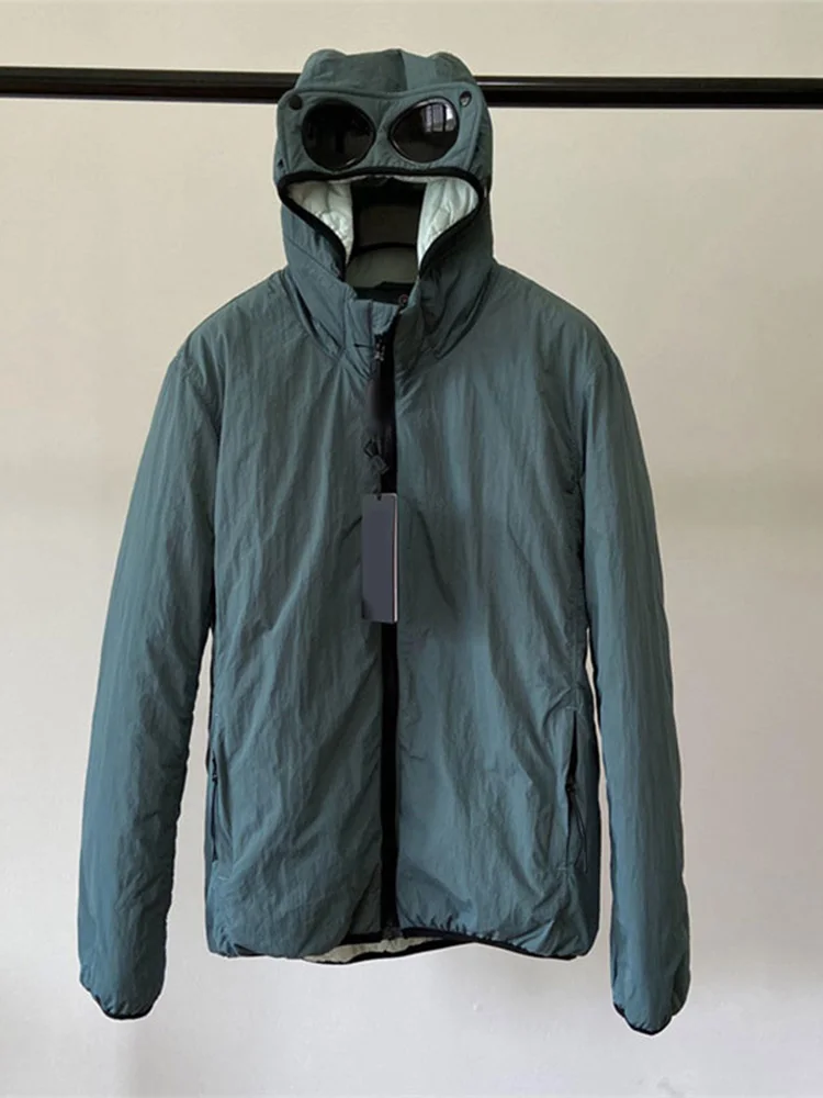 Мужская ветрозащитная куртка с капюшоном цвет в ассортименте