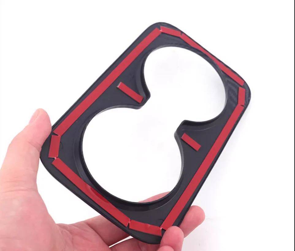 ABS углеродное волокно с рисунком чашки для воды украшение на задний подлокотник