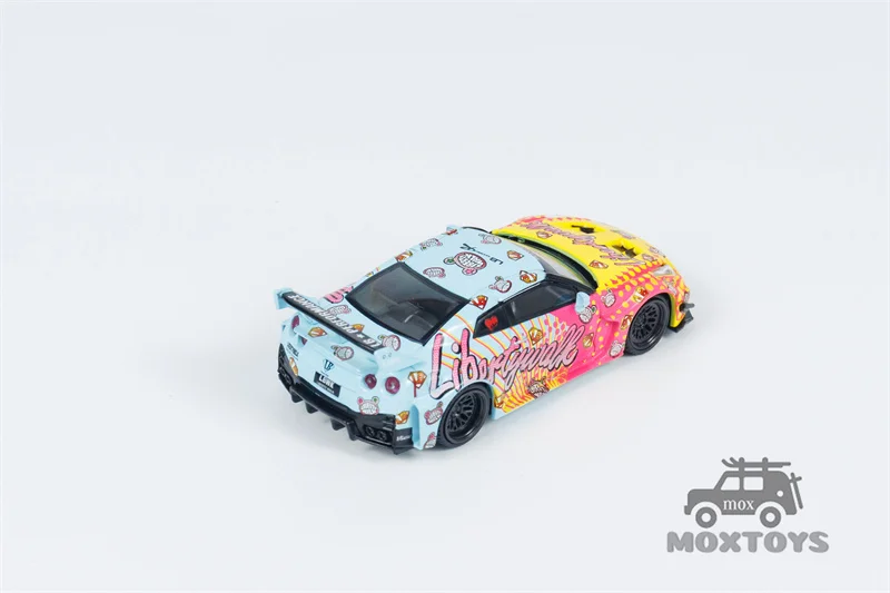 Модель автомобиля MINI GT 1:64 LB-Silhouette WORKS 35GT-RR Ver.1 LBWK RHD — блистер