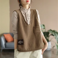 literary retro v neck pullover knitted vest ladies 2022 autumn and winter new loose all match cotton vest vest vest sweater