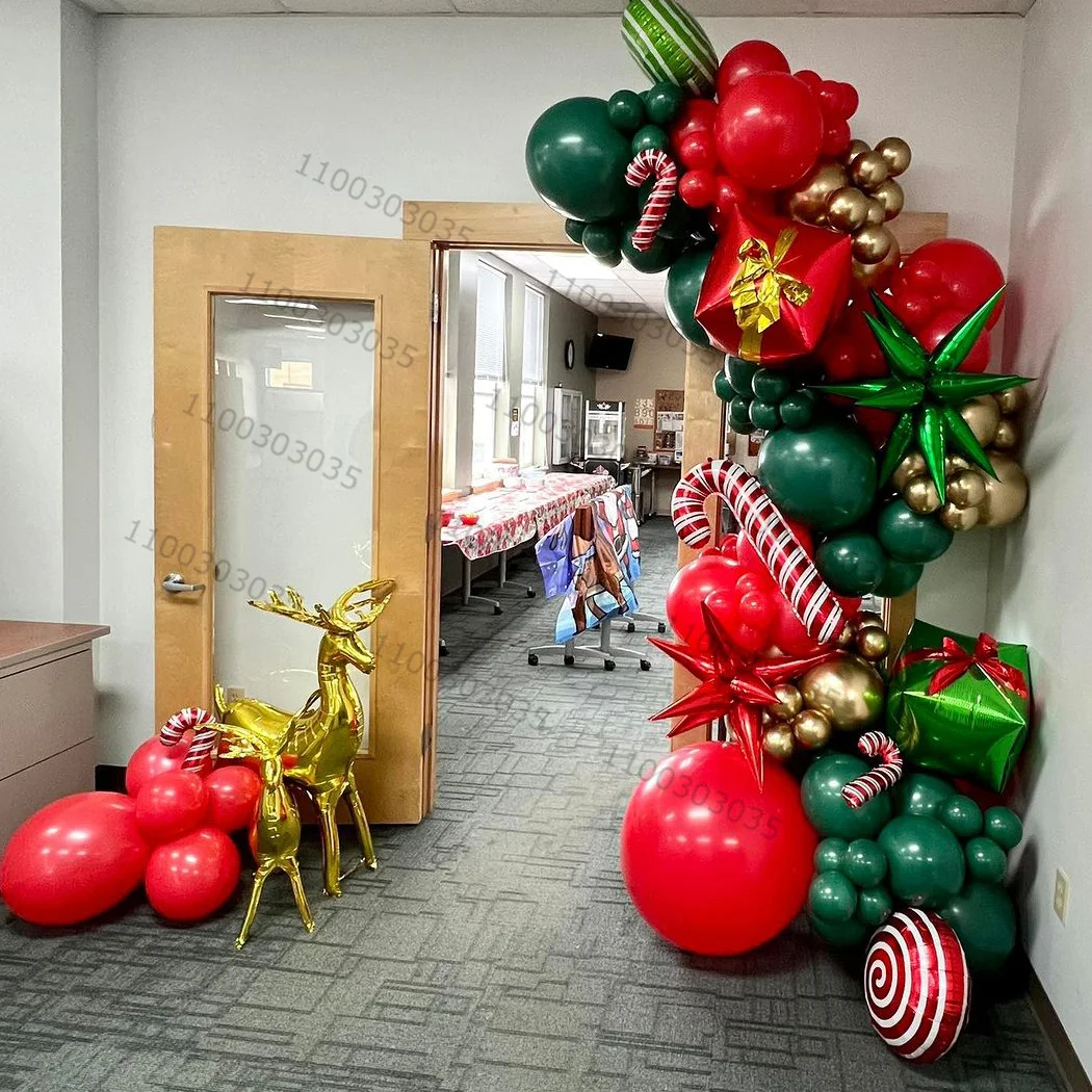 

112 шт., воздушные шары с надписью «Merry Christmas»