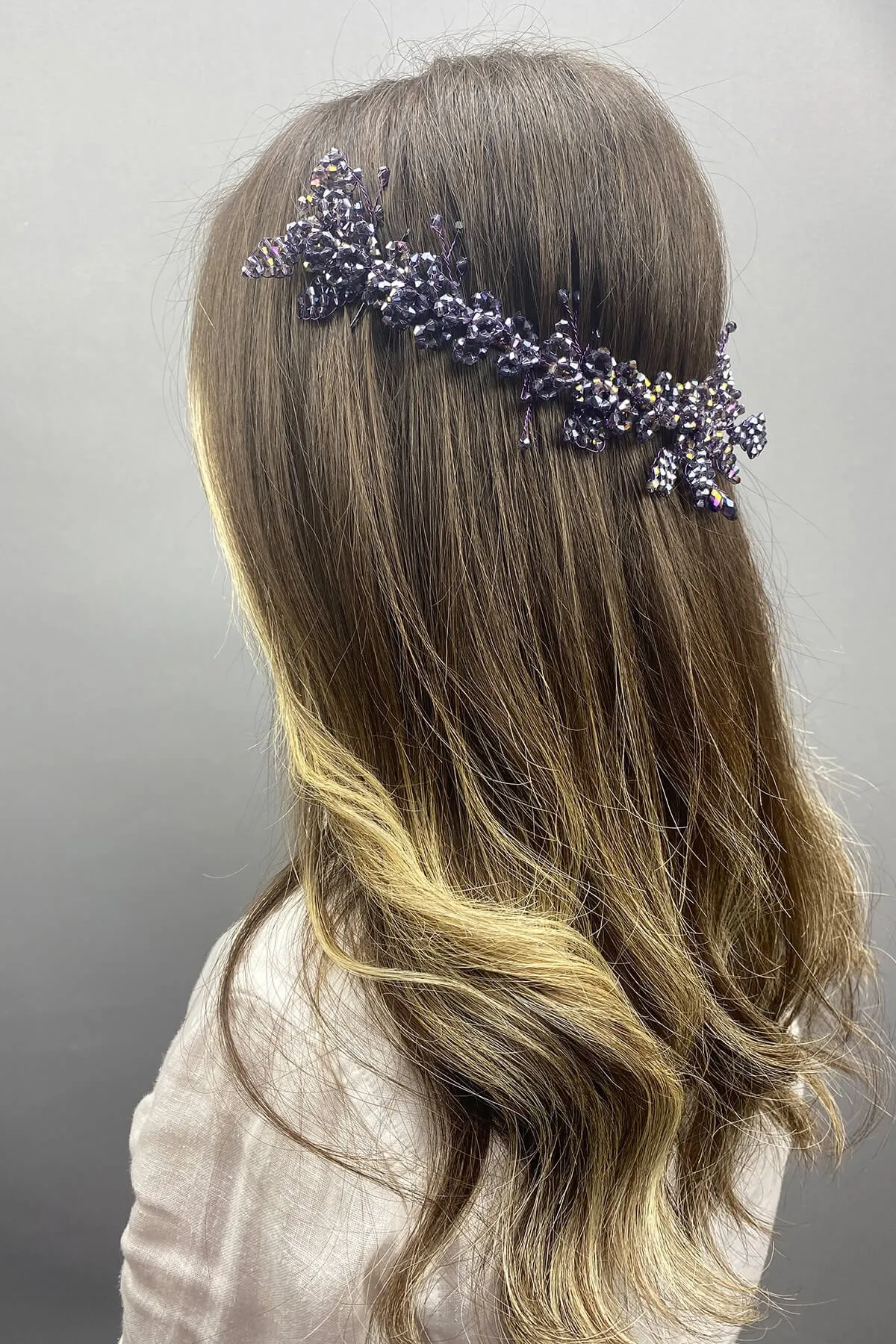 

Purple Sila Model Bridal Henna Hair Accessory