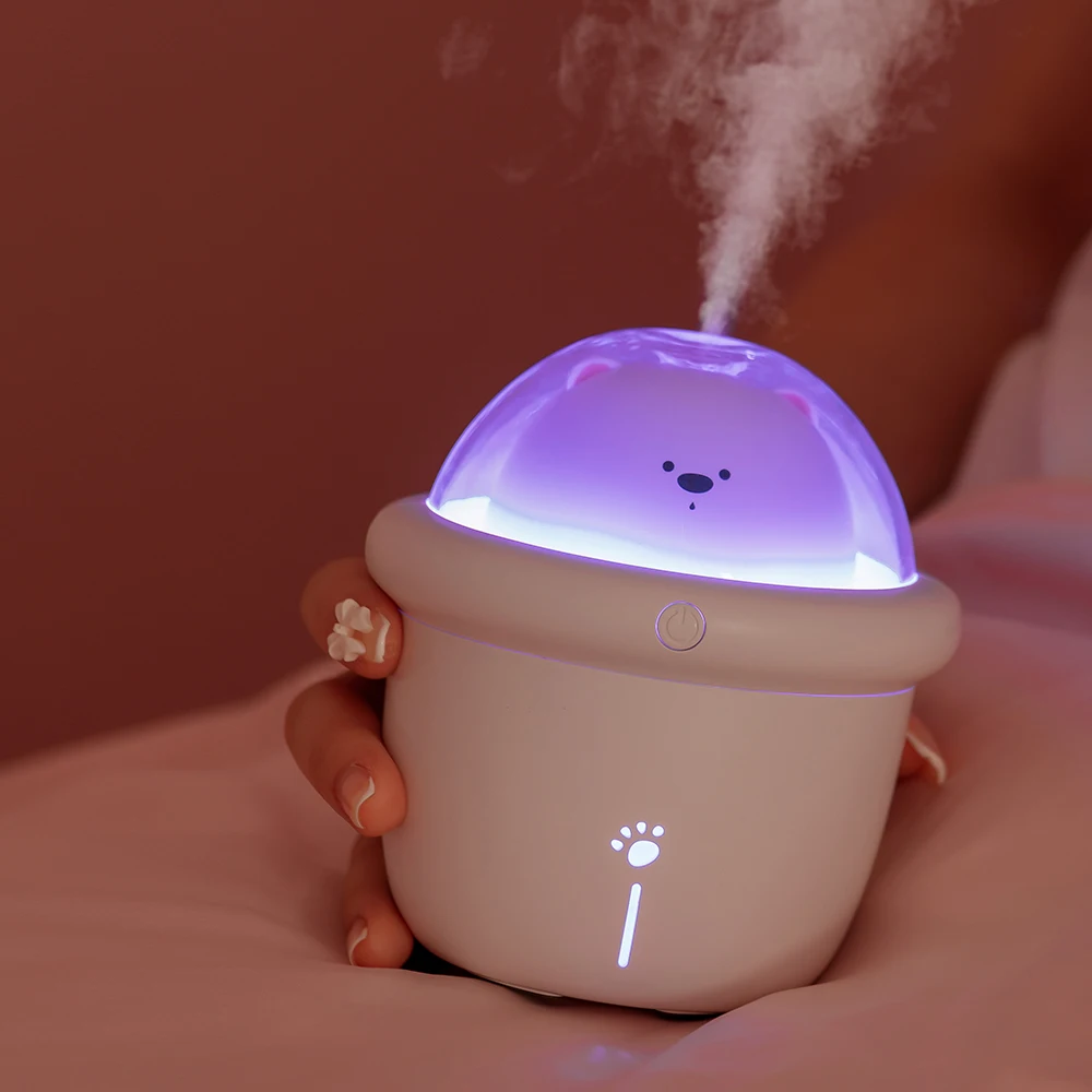 

Lovely Space Bear Air Humidifier USB Ultrasonic Cool Mist Maker Fogger with LED Light 200ml Mini Car USB Water Aroma Diffuser