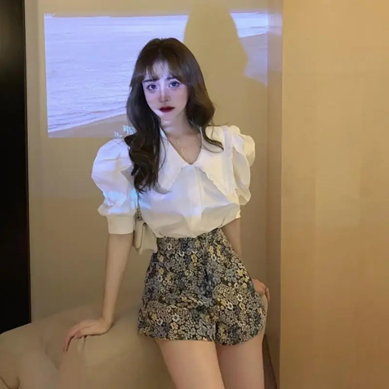 

Women 2022 Summer New Two Piece Sets Female Casual Solid Color Blouse Tops + High Waist Print Wide Leg Shorts Ladies Suits P40