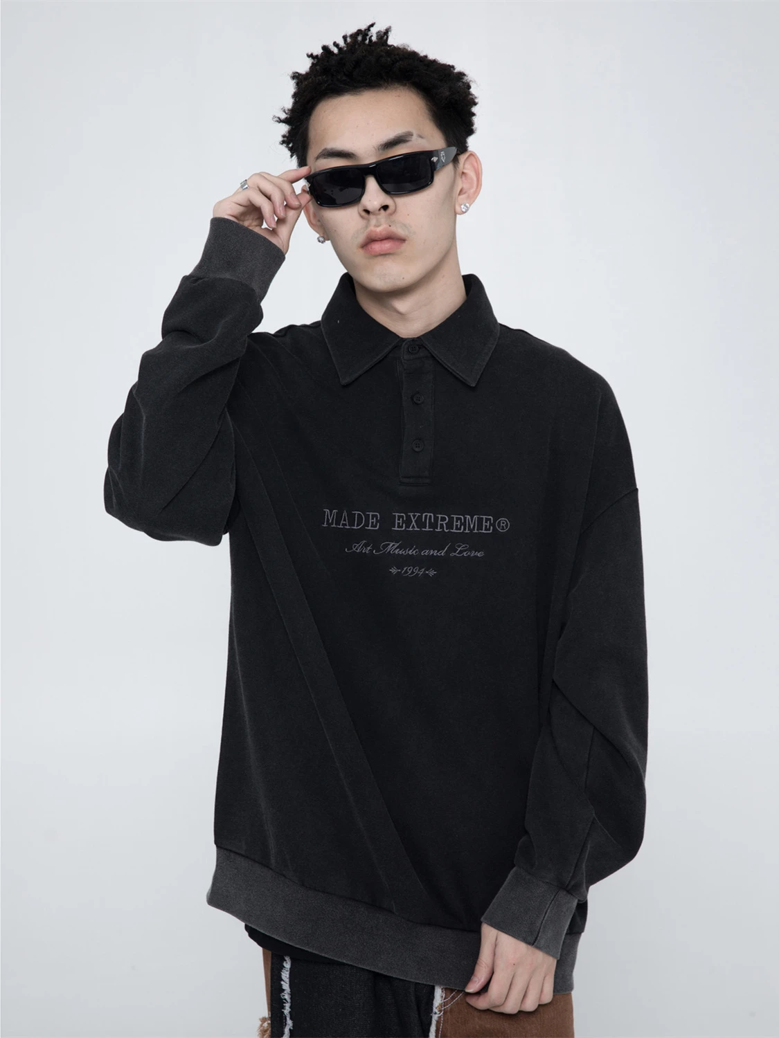 

MADEEXTREME 2022 spring and summer new retro sweatshirt men and women couple sweatshirt hip hop tops hoodies men