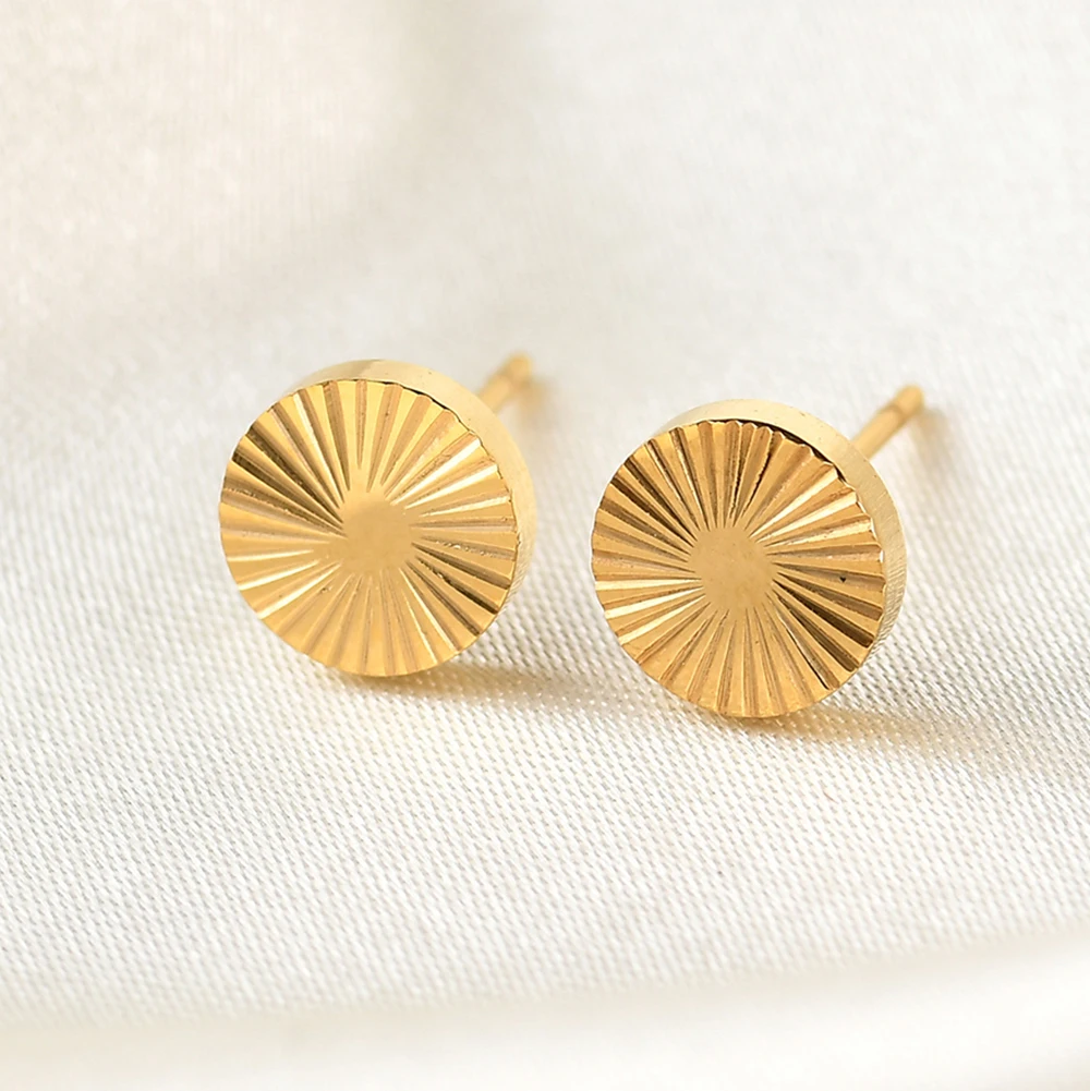 

Carve Wave Studs Earring For Women High Polished Sun Light Source Fashion Earring Stainless Steel Signet Earring Jewelry Gift