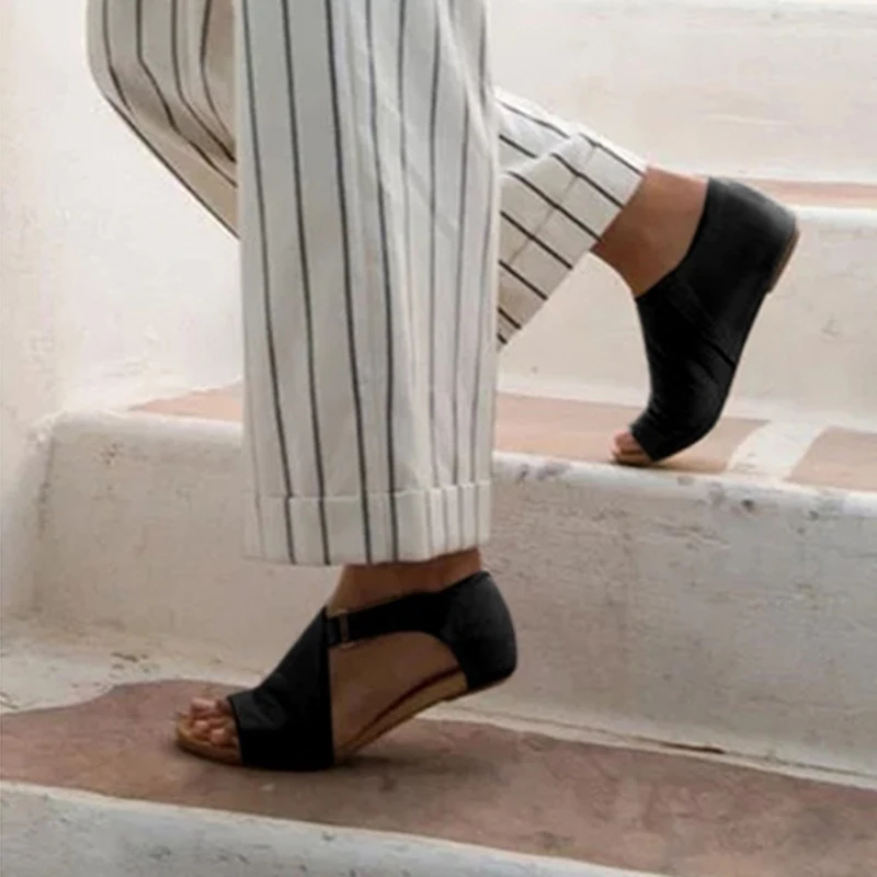 Beach Flat Buckle Gladiator Summer Ladies Fashion Open Toe Women Outdoor Sandals Rome Shoes Female Casual Peep Toe Sandalias