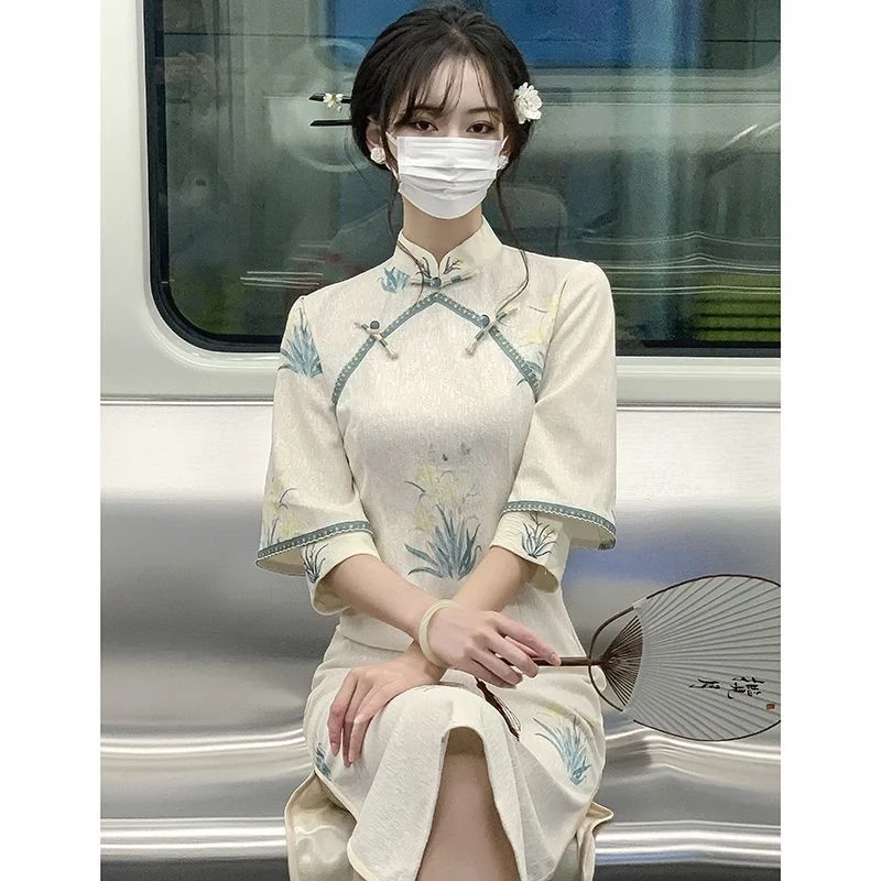 Женское традиционное китайское платье