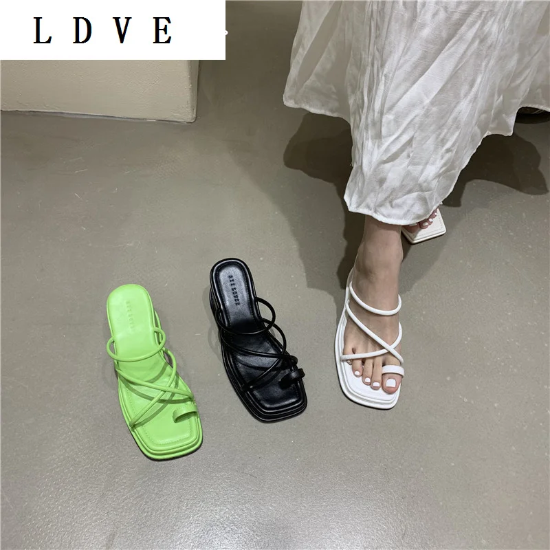 

new 2021 square headgear toe thin strap wedge platform slippers flip-flops mid-heel high-heel sandals Korean version t