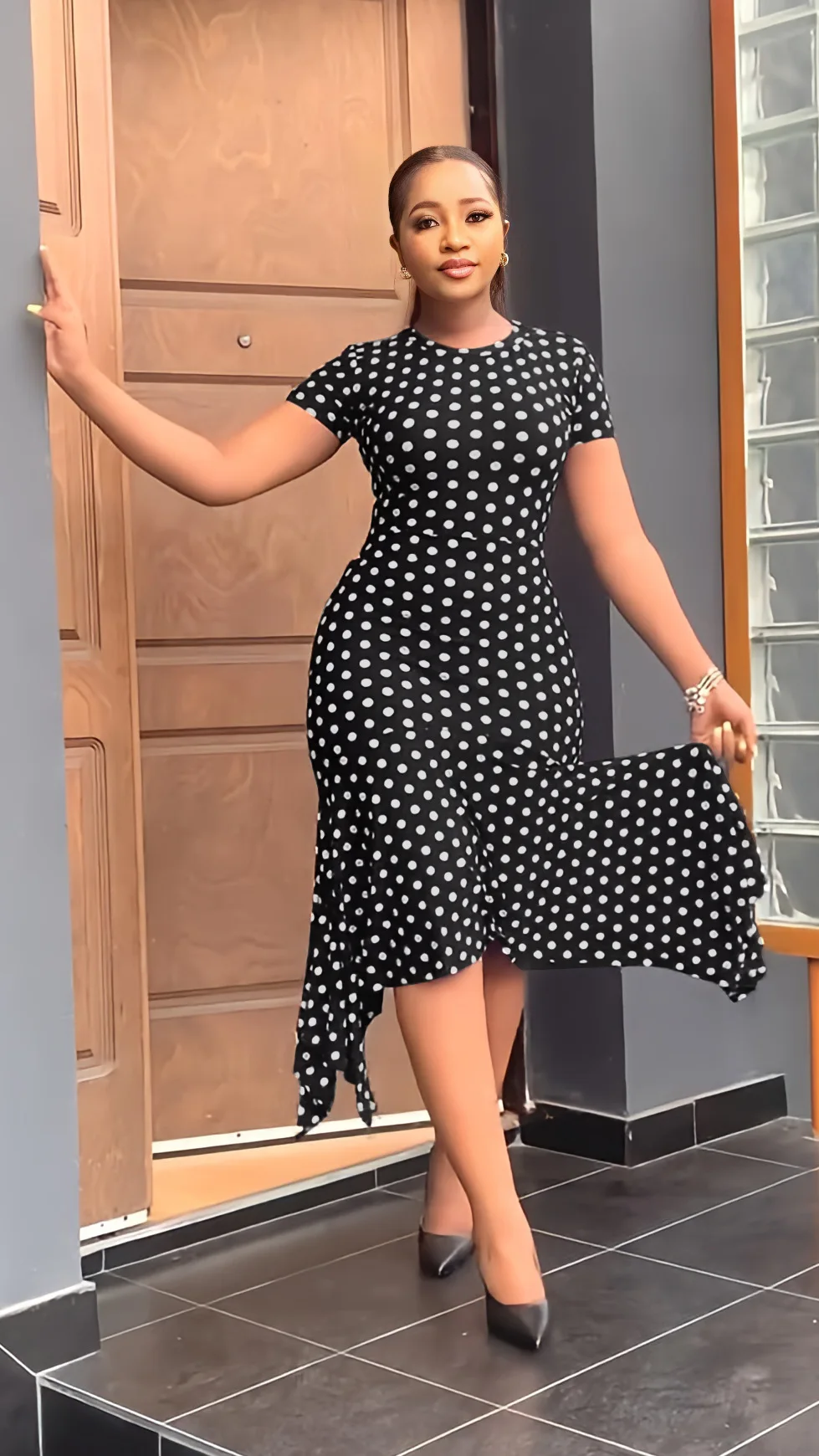 

Женский сарафан в горошек, повседневное плиссированное платье с коротким рукавом, высокой эластичной талией и круглым вырезом для работы, л...