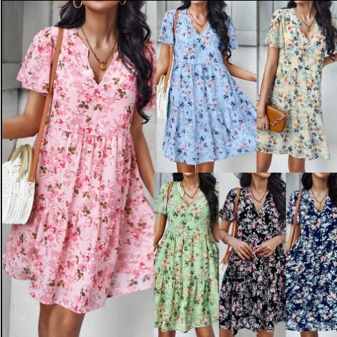

2022 spring and summer high-scoring printed chiffon V-neck temperament women's dress with lining