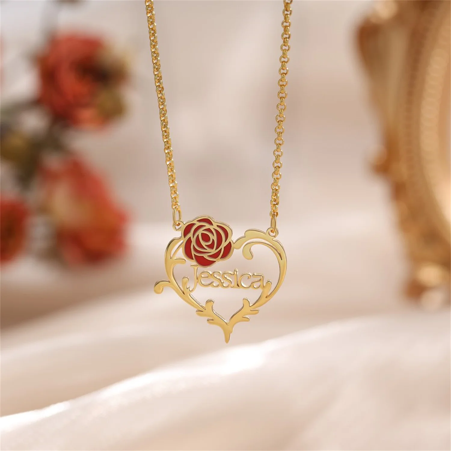 

Ожерелье с именем розы, персонализированное ожерелье в форме сердца для нее, индивидуальная эмалированная подвеска, ювелирные изделия из нержавеющей стали, подарок для пар