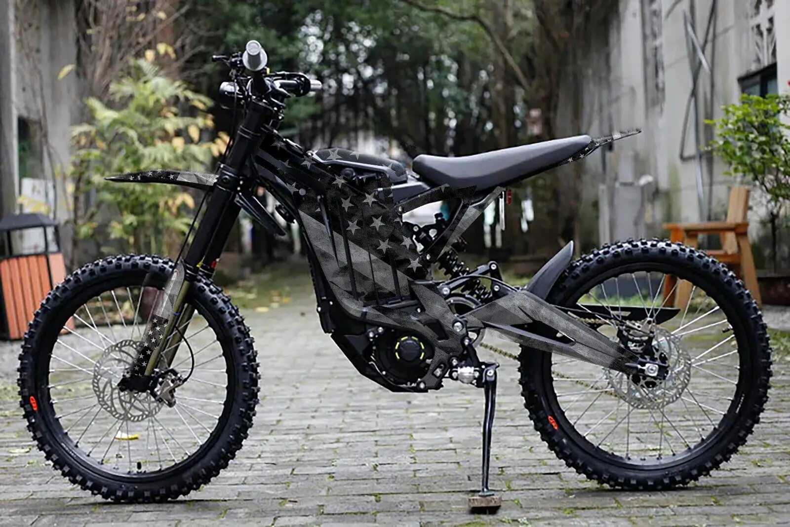 

Summer discount of 50%BRAND NEW Sur Ron Light Bee